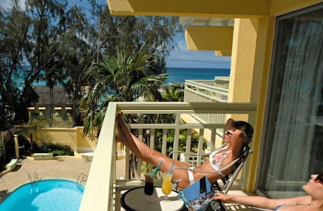 Golden Sands Hotel