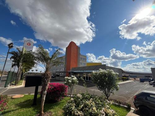 Golden Tower Aeroporto - Lizz - by Fênix Hotéis