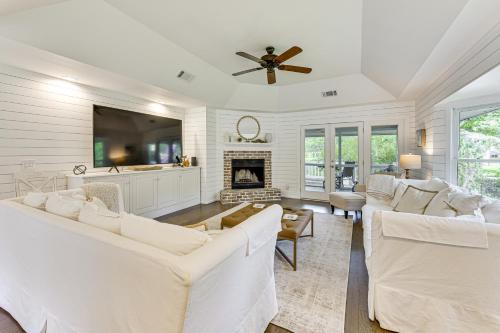 Golf, Swim and Unwind Callawassie Island Hideaway!