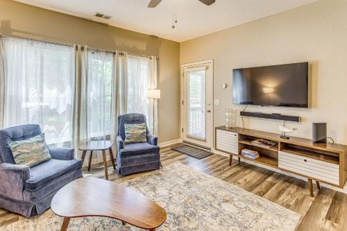 Golf Villa Near Sunset Beach and Intracoastal!