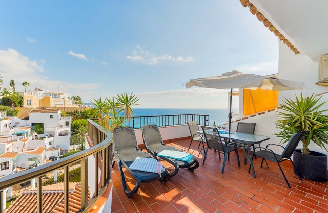 Gorgeous apartment with large balcony and stunning sea and Mountain Views.