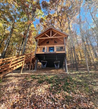 Gorgeous Cabin Great for Family Getaways in Ohio