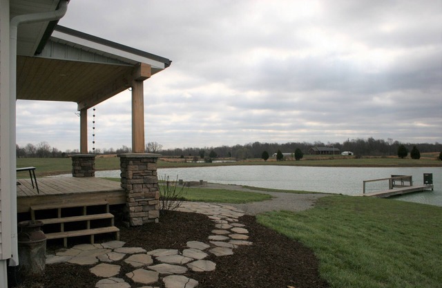 Gorgeous Cabin with Private Pond!