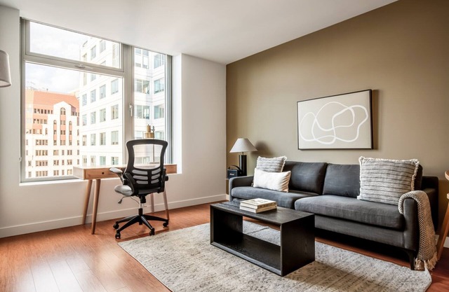 Gorgeous Downtown 1BR w/Gym & W/D, near South Station, by Blueground