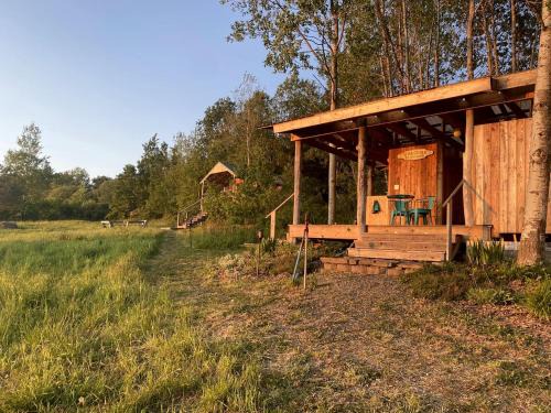 Gorgeous Finger Lakes Accommodation near Ithaca for Glamping in New York