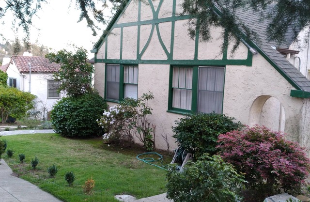 Gorgeous home overlooking the Bay