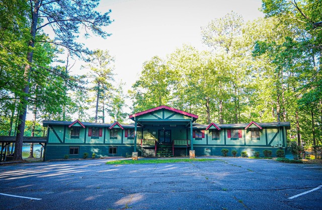 Gorgeous Lake view home with private Game Room