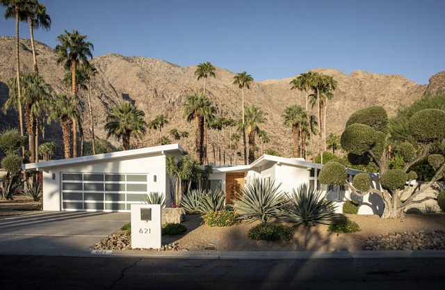 Gorgeous Mountain Views in Vista Las Palmas