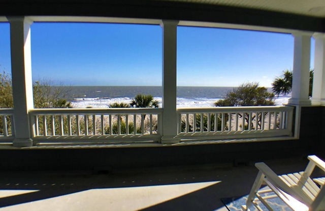 Gorgeous Oceanfront 6 bdrm, 6 ba. home, heated swim spa, elevator, private!