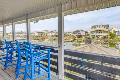 Gorgeous OIB Escape with Dock and Canal View!