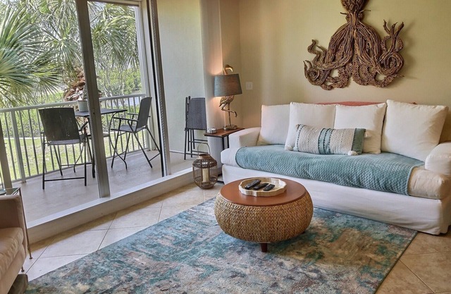 Gorgeous Sunsets at Bahia Beach Retreat w/Personal Tiki Bar