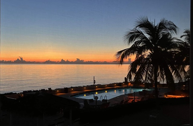 Gorgeous View, Huge Beach,Pool & Hot Tub at Discovery Point Club Unit 34!