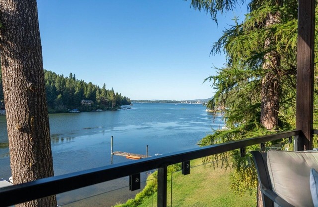 Gorgeous Views 15 min to downtown Peace and Serenity