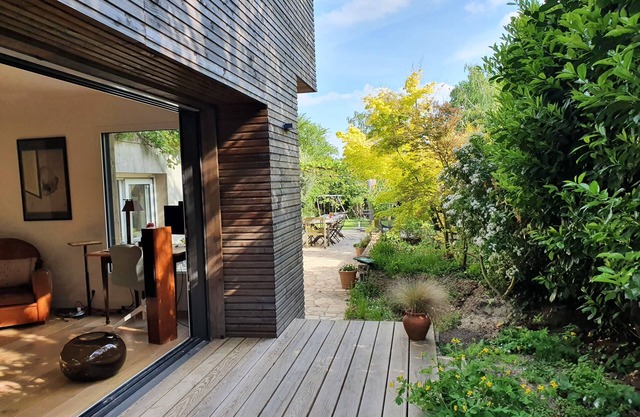 Gorgeous Wooden Architect House Between Paris and Versailles
