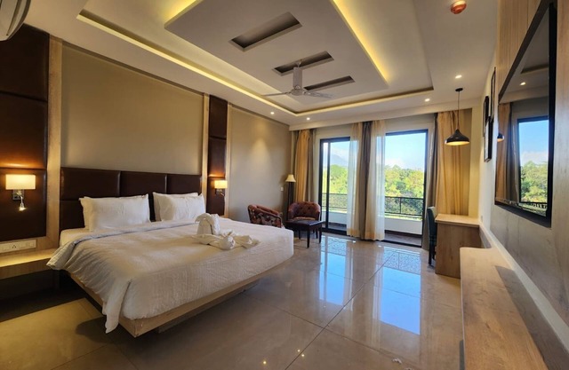 Goroomgo Portola Hotel By Parkside Dharamshala