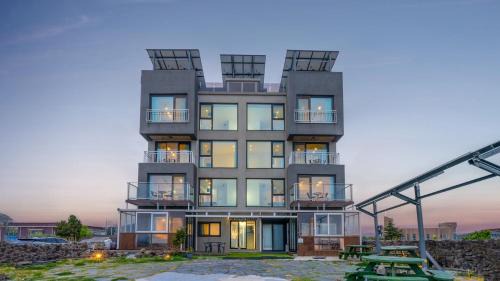 Goseong Littlesquare Oceanview Pension