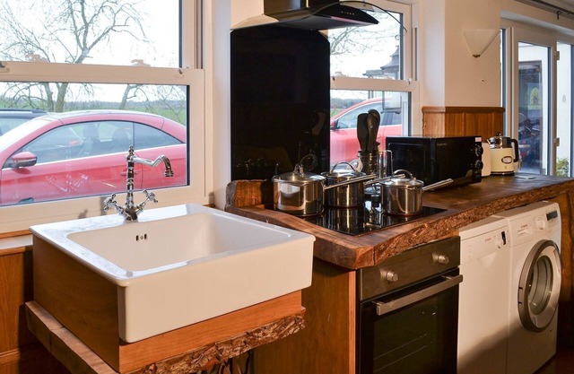 Grace’s Retreat is a great choice for a romantic break, surrounded by beautiful countryside with wal