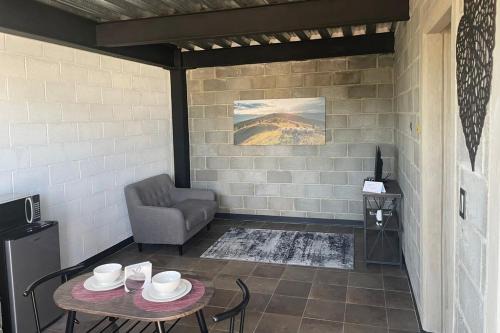 GRAN DEPTO EJECUTIVO CERCA de EXPLANADA