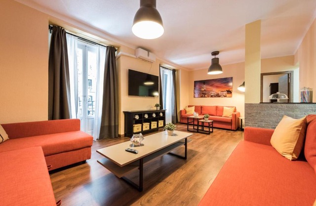 Grand Apartment La Latina