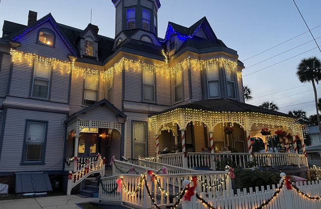 Grand Gables Inn Bed & Breakfast