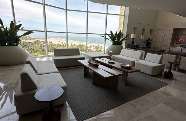 Grand Luxxe is a sophisticated getaway to the most discerning palates.