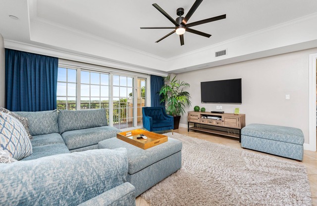Grande Gem | 2 bed, 2 bath | Golf Course Views
