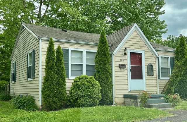Grandma's Cozy Cottage