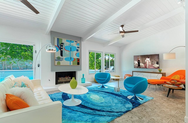 Granito Gables! Midcentury Alexander! Pool! Spa! Fire Pit! Outdr Shower! Cabana!