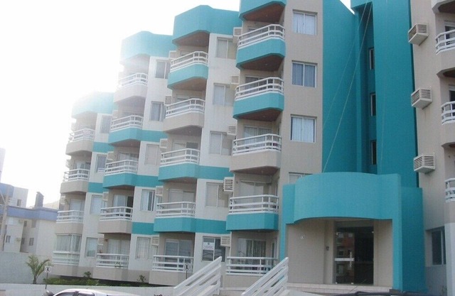 Great apartment 50m from the sea with private and covered garage