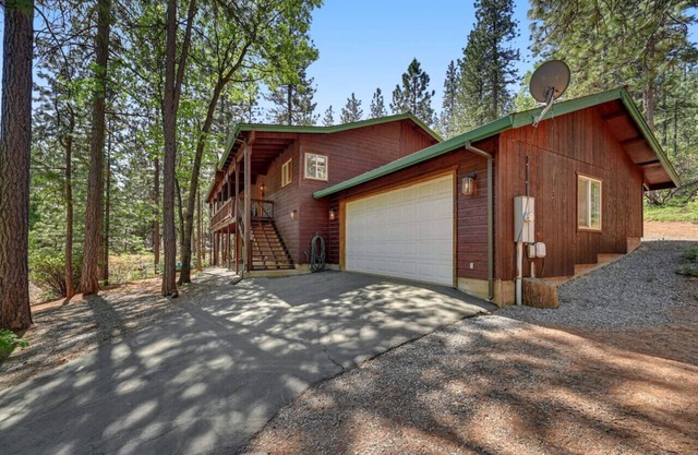 Great Cabin w/AC I Firepit I Fireplace I King bed