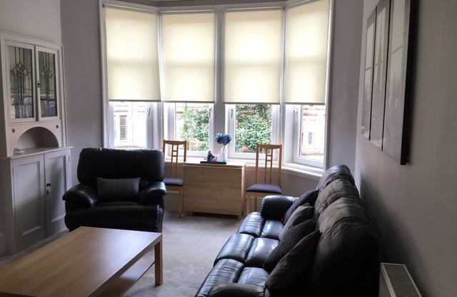 Great Location 2 Bed West End Flat