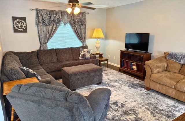 Great Location - 3 bdrm Smoky Mtn Retreat - Douglas & Cherokee Lakes nearby!