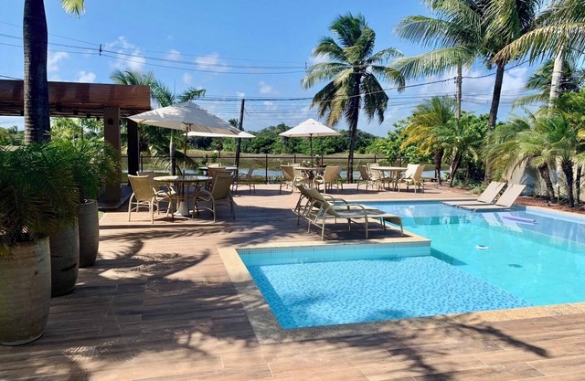 Great location. 5 minutes walk to the surf beach