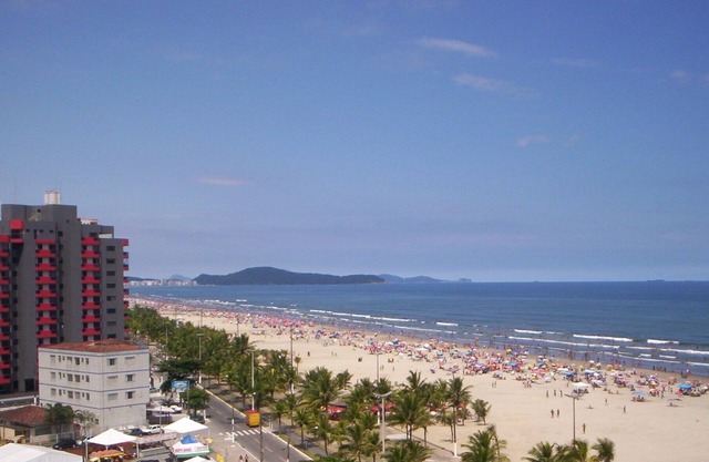 Great location Beira Mar. Next Road, atacad0 Assai and McDonald's