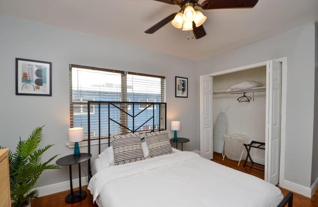 Great Location with Large Garden 2BR Apt