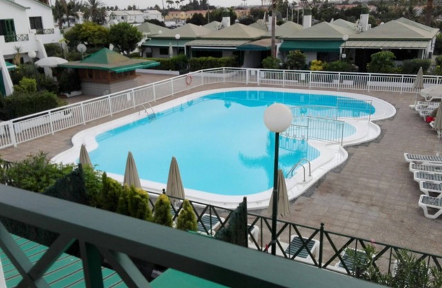'Great Maspalomas' with Shared Pool, Balcony and Wi-Fi