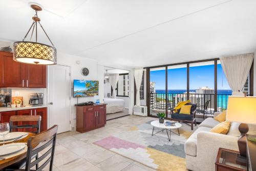 Great Ocean & Diamond Head View Near Waikiki Beach