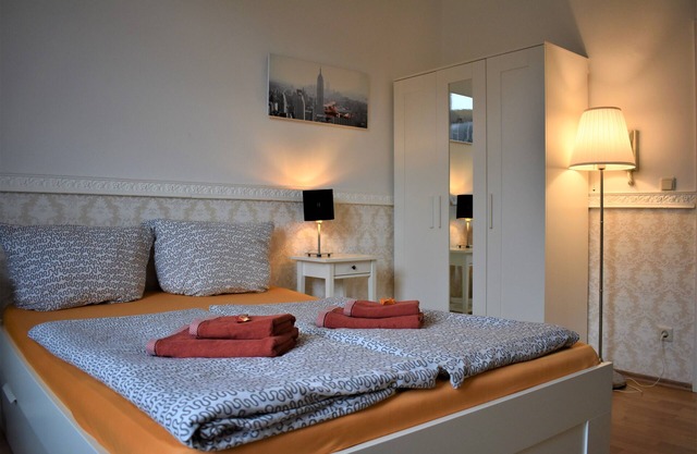 Great price in the old town and center, nice view, central, cozy with heart