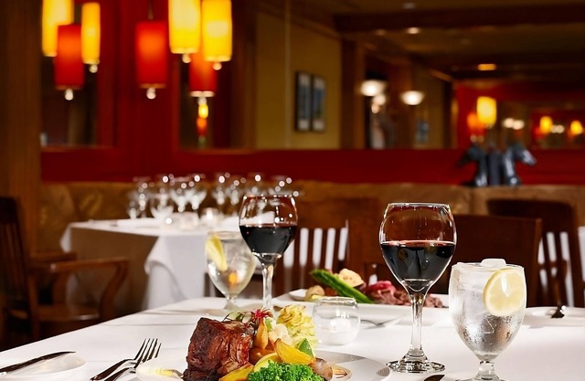 Great Relaxing Overnight Stay! 4 Comfortable units near McDaniel Farm Park