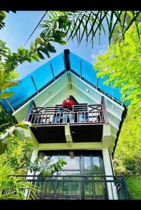 Great villa lake resort