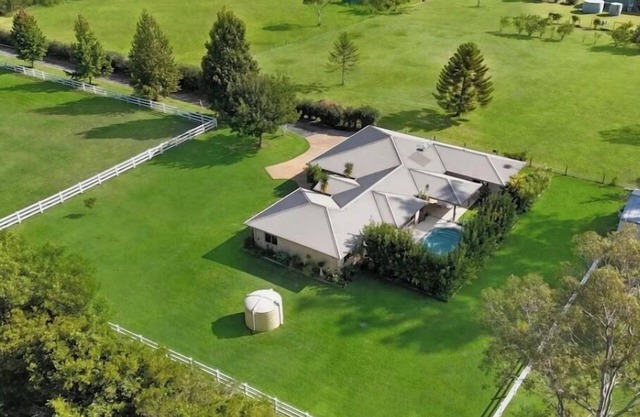 Green Pastures by the Sea nnear Forster/Tuncurry with heated pool