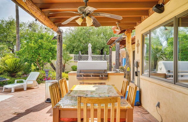 Green Valley Mountain Oasis w/Views: 4 Mi to Golf