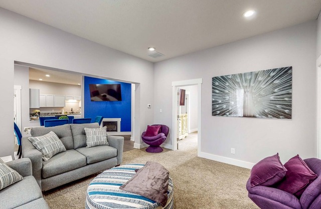 Greenwood Getaway Home - Remodeled - Home Office