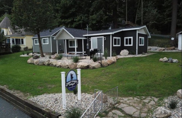 Gretel of The Shiny Pebble Cottages