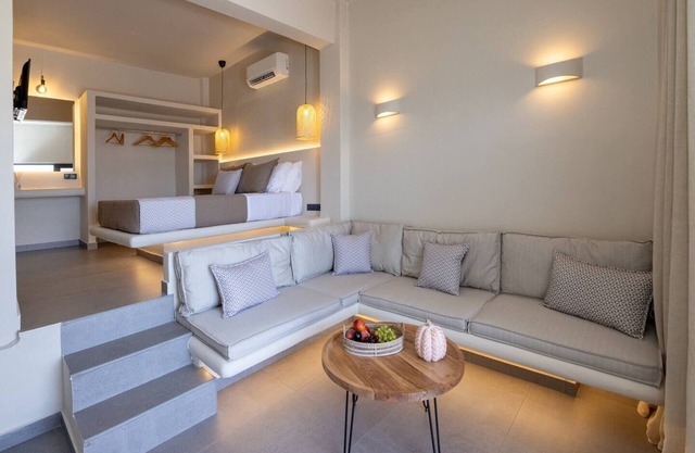 Grey Pearl suite in Tinos