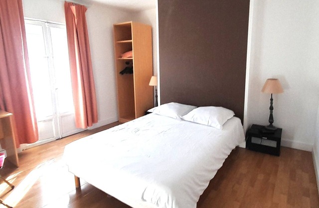 Group accommodation in Villandry with terrace