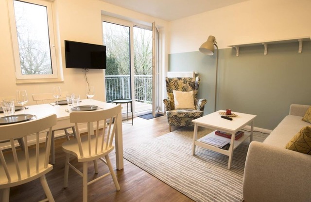 Grove - Water lily farm