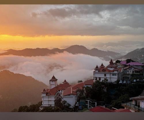 GS COTTAGE BED and BREAKFAST walking distance from Mall Road