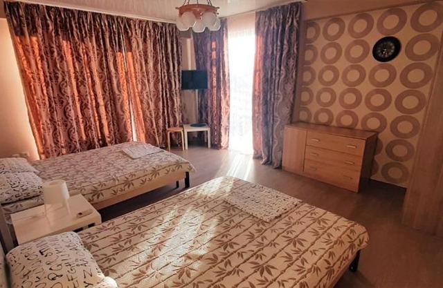 Guest house Четыре Сезона