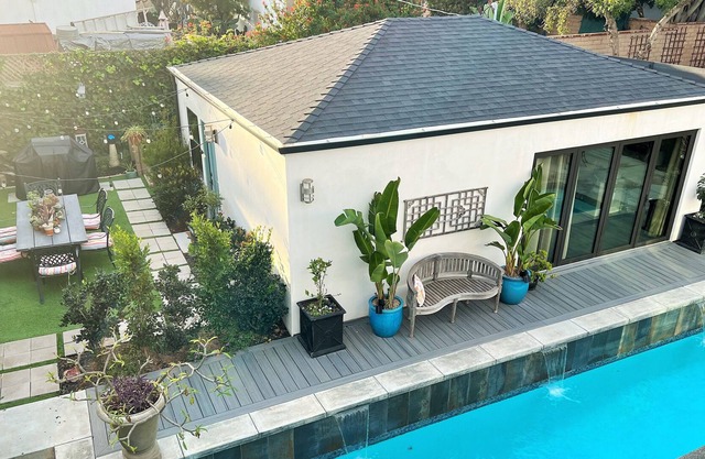 Guesthouse with pool in the beautiful beach town of Los Angeles, Playa del Rey